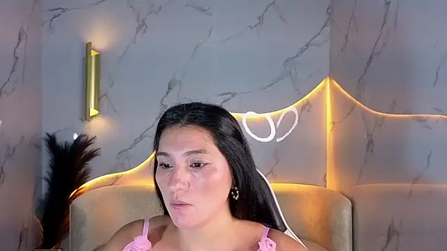 Snapshot of Alisson_tx_ chatting on July 14, 7:42 pm Alisson tx online show from July 14, 7:42 pm