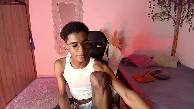 IamAndrey online show from June 11, 11:57 pm