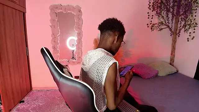 IamAndrey online show from May 15, 12:19 am