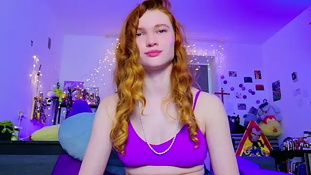 Snapshot of Annaroxann chatting on May 23, 5:17 am Annaroxann online show from May 23, 5:17 am