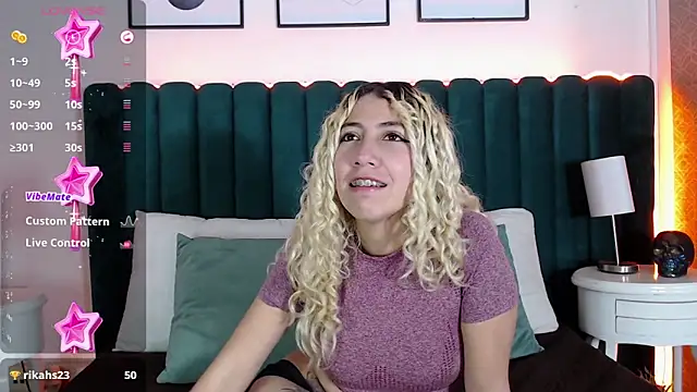 aribunnie fg online show from April 15, 6:30 am