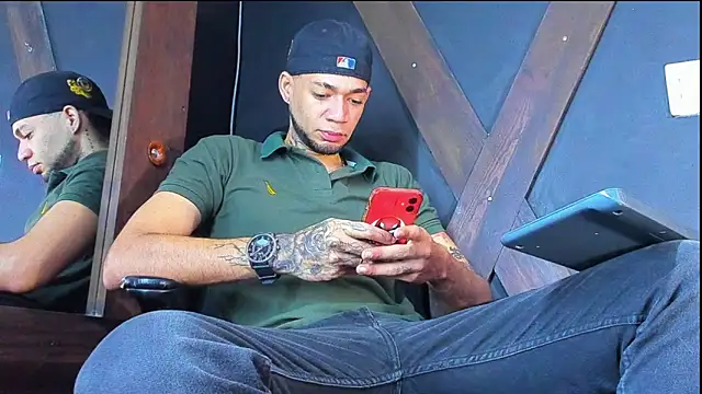 Daniel huge22 online show from May 8, 1:48 pm