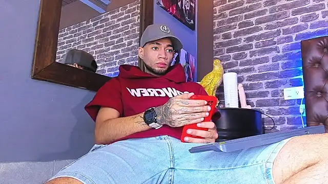 Daniel huge22 online show from May 7, 2:09 pm