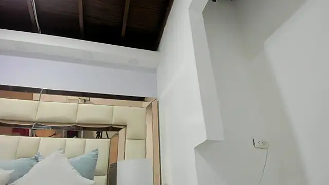 Snapshot of lia_damasco chatting on July 16, 5:10 pm lia damasco online show from July 16, 5:10 pm