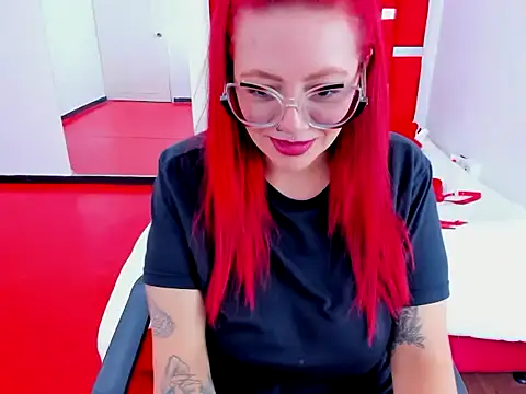 scarlett red 1 online show from April 16, 9:39 pm