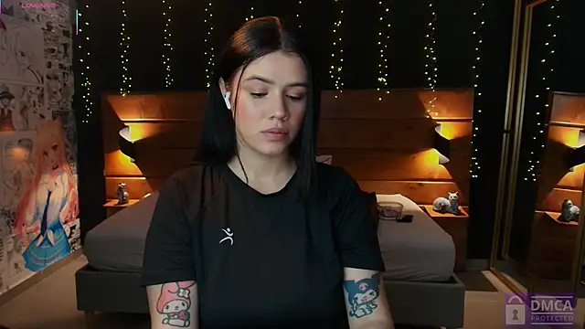aria bloomer online show from April 23, 7:26 pm
