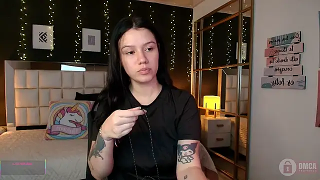 aria bloomer online show from May 5, 12:08 pm