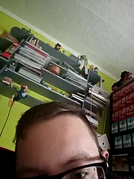 zsolt1910 online show from April 27, 9:18 am