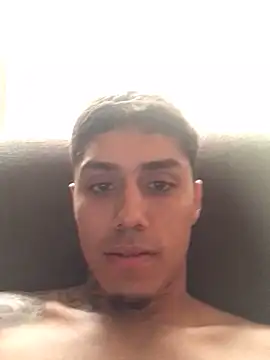 mauriciosouza02 online show from April 7, 8:54 pm