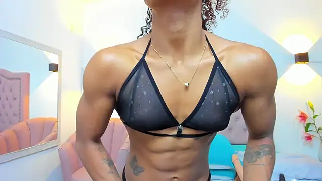 Molyrestrepo online show from June 9, 7:59 pm