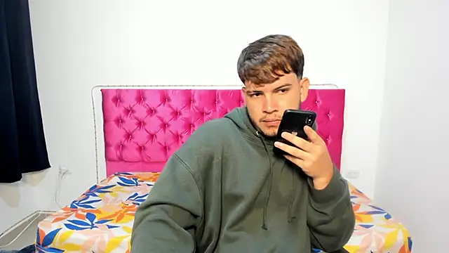 bry saint online show from April 7, 5:31 am