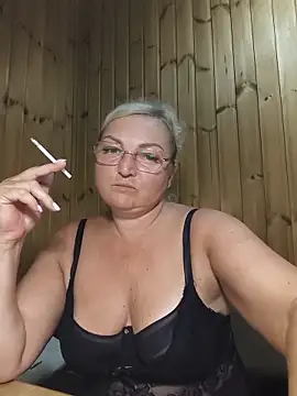White-Chocolatte online show from June 29, 5:34 pm