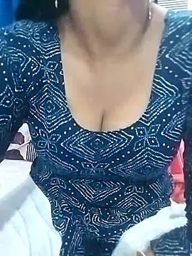 Lovely-baby2 online show from April 16, 3:57 pm