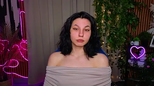 SharonBrowns online show from April 15, 6:34 pm