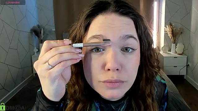 Asya Nelson online show from April 14, 1:10 am