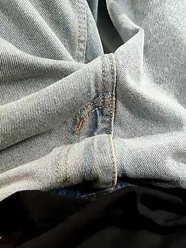 hrny 0007 online show from April 7, 9:11 am