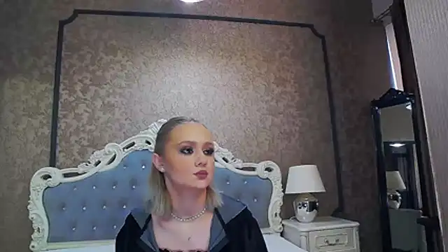 Ivy Quin online show from May 22, 4:54 am