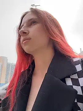 michelle lovique online show from May 4, 8:50 am