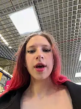 michelle lovique online show from June 7, 7:46 am