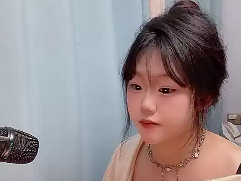 Lilababy00 online show from April 10, 1:01 am