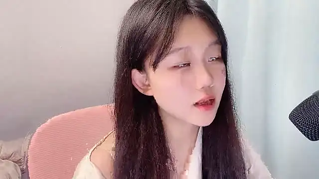 Lilababy00 online show from May 1, 1:16 pm