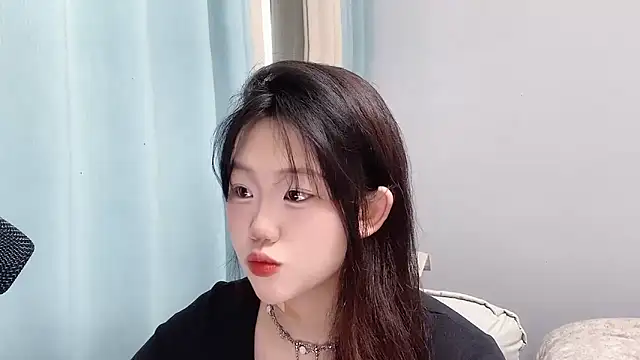 Lilababy00 online show from April 15, 2:17 am