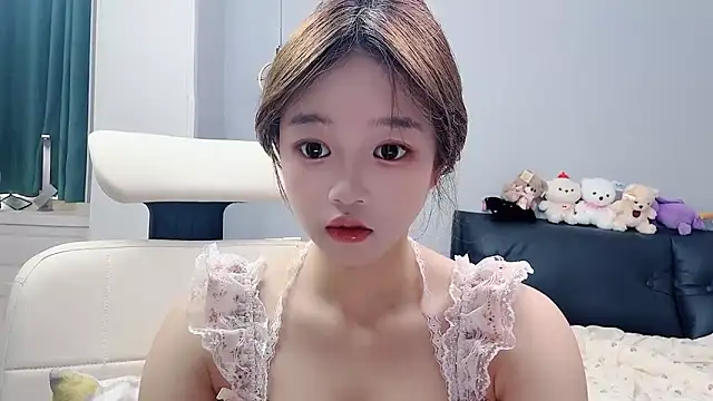 Lilababy00 online show from May 30, 5:36 am