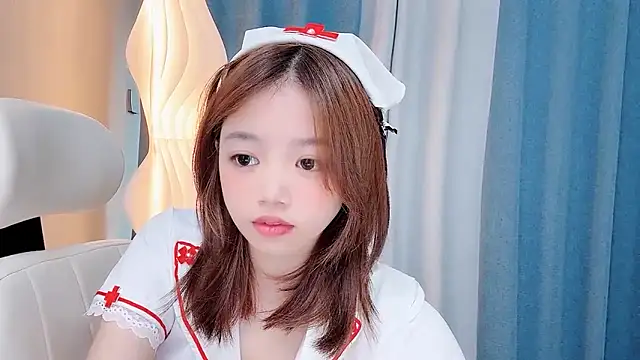 Lilababy00 online show from June 29, 10:37 am