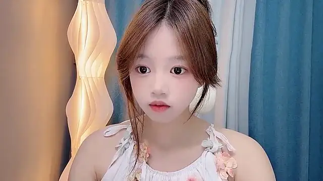 Lilababy00 online show from June 16, 5:40 am