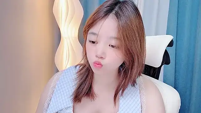 Lilababy00 online show from July 7, 6:47 am