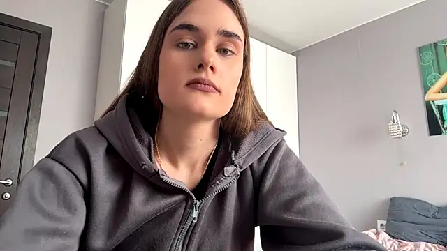 SharellFraleigh online show from April 10, 12:12 pm