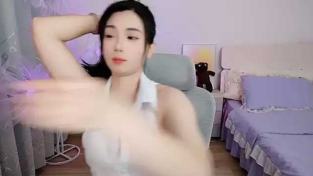 M-CC-M online show from May 11, 2:07 pm