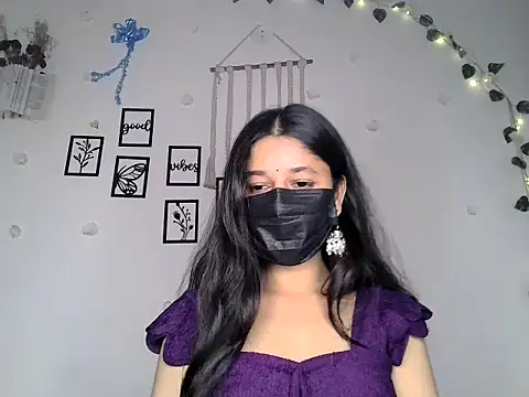 Snapshot of HOT_SNEHA4 chatting on July 10, 7:30 am HOT SNEHA4 online show from July 10, 7:30 am