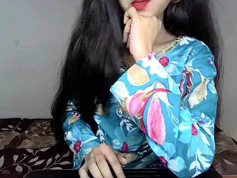 Snapshot of HOT_SNEHA4 chatting on June 3, 6:25 am HOT SNEHA4 online show from June 3, 6:25 am