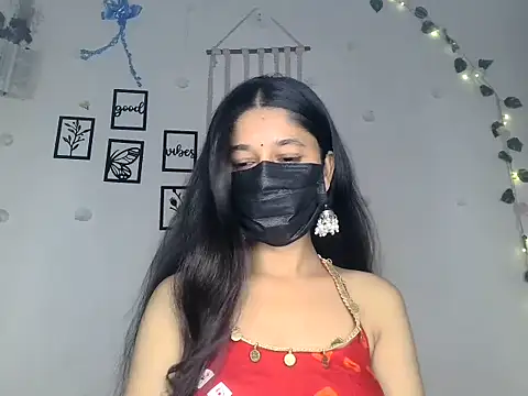 Snapshot of HOT_SNEHA4 chatting on July 7, 6:05 am HOT SNEHA4 online show from July 7, 6:05 am