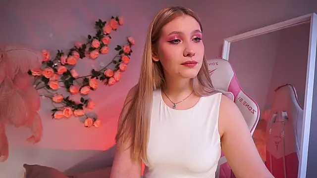 Emilicious online show from May 4, 1:58 pm