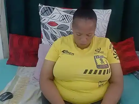 CaramelMelons78 online show from April 18, 1:46 pm
