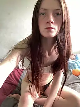 Snapshot of Munchkinbaby72318 chatting on July 13, 9:03 pm Munchkinbaby72318 online show from July 13, 9:03 pm