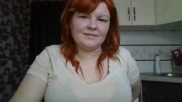 Snapshot of KrisryOxNikss chatting on May 4, 4:32 pm KrisryOxNikss online show from May 4, 4:32 pm