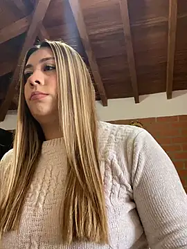  BellaSmith  online show from May 15, 12:47 pm