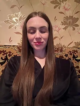 Snapshot of AlinaLove3213 chatting on May 28, 7:53 pm AlinaLove3213 online show from May 28, 7:53 pm