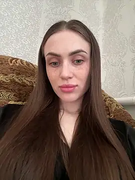Snapshot of AlinaLove3213 chatting on April 10, 2:02 pm AlinaLove3213 online show from April 10, 2:02 pm