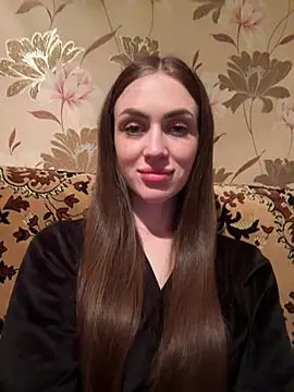 Snapshot of AlinaLove3213 chatting on June 4, 7:51 pm AlinaLove3213 online show from June 4, 7:51 pm