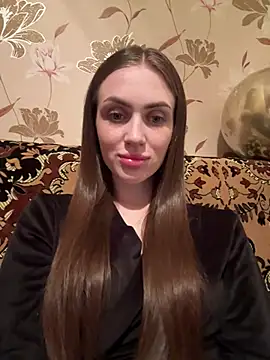 Snapshot of AlinaLove3213 chatting on May 4, 7:50 pm AlinaLove3213 online show from May 4, 7:50 pm