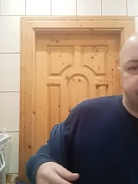 Snapshot of Luceriusbigass chatting on February 12, 4:44 pm Luceriusbigass online show from February 12, 4:44 pm