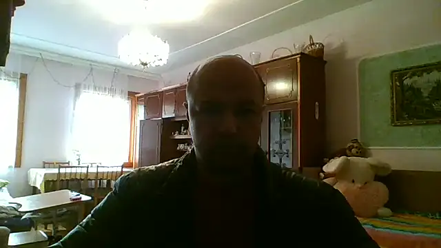 Snapshot of Luceriusbigass chatting on October 18, 1:13 pm Luceriusbigass online show from October 18, 1:13 pm