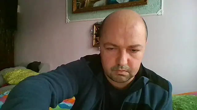 Snapshot of Luceriusbigass chatting on March 2, 2:58 pm Luceriusbigass online show from March 2, 2:58 pm