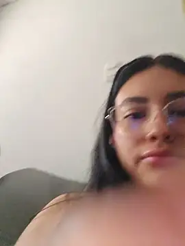VioletRousee online show from July 8, 1:34 pm