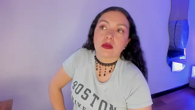 haily-rue online show from April 8, 8:43 pm