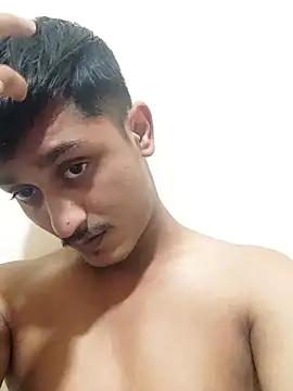 ROMEO JULIET0022 online show from April 17, 11:51 pm